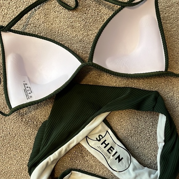 NWT ribbed bikini top and bottoms size large - Picture 9 of 10